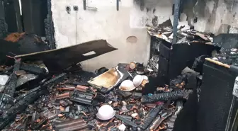 Kocaeli'de şiddetli fırtınada çatılar uçtu, minare devrildi: 2 yaralı