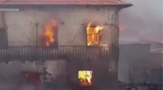 Konya'da fırtına yangına neden oldu