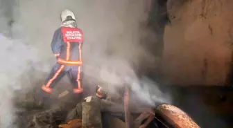 Malatya'da ev yangını