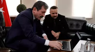 Samsun Valisi Tavlı, AA'nın 'Yılın Kareleri' oylamasına katıldı