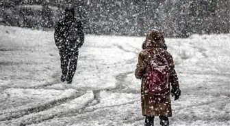 Uşak okullar tatil mi, 9 Ocak Cuma Uşak'ta okul yok mu (UŞAK VALİLİĞİ - KAR TATİLİ)?