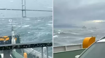 Yalova'da arabalı feribot fırtınada sürüklendi! Yolcular mahsur kaldı