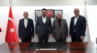 AK Parti'de 3 ilçe başkanı görevden alındı