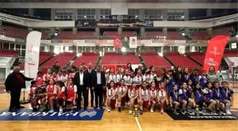 Basketbol Küçük Kızlar İl Birinciliği sona erdi
