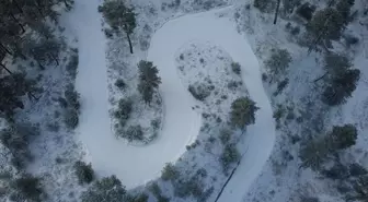 Demirci'de kar yağışı etkili oldu