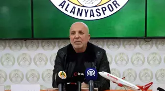 Hasan Çavuşoğlu: 'Şimdiye kadar hocamızın oyuncu talebi olmadı'