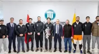 İnönü Üniversitesi Basketbol takımı şampiyon oldu