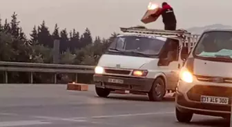 Kamyonetin alevlere teslim olmasının önüne sürücünün gayreti geçti