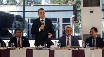 Mersin Valisi Atilla Toros, gazetecilerle buluştu