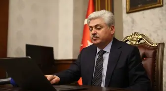 Sakarya Valisi Doğan, AA'nın 'Yılın Kareleri' oylamasına katıldı