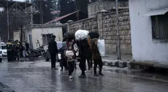 Suriye'de terör örgütü SDG'ye yönelik muhtemel saldırı öncesinde sivillerin tahliyesi sürüyor