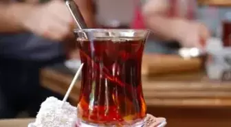 Türkiye'nin 'çay tiryakisi' şehri belli oldu! Karadeniz illerini solda sıfır bıraktı