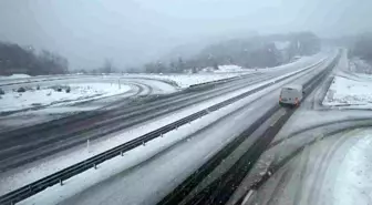 Zonguldak'ın yüksek kesimlerinde kar yağışı etkili oldu