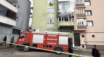 5 katlı apartmanda yangın; 5'i çocuk 8 kişi kurtarıldı