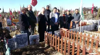 Adıyaman'da deprem şehidi gazeteciler anıldı