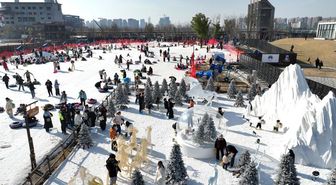 Albüm: Çin'in Hangzhou Kentinde Yenilenen Sanayi Bölgesi, Buz ve Kar Festivaline Ev Sahipliği Yapıyor