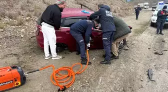 Burdur'da 3 otomobil çarpıştı: 4 yaralı