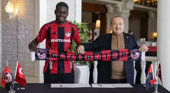 Gaziantep FK, Nijeryalı futbolcu Victor Gidado'yu renklerine bağladı