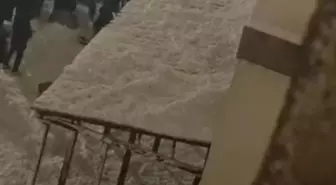 Hakkari'de Üniversite Öğrencilerine Kar Kütlesi Düştü: 2 Yaralı