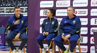 Halkbank Kadınlar Türkiye Kupası final karşılaşması öncesi basın toplantısı düzenlendi