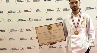 Manisalı Şef Murat Çakar'dan Antalya'da çifte madalya