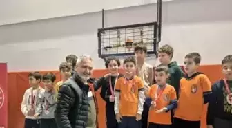 Salihli'de Gazeteciler Günü satrançla taçlandı