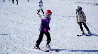 Sezonu geç açan Erciyes, 23 günde 550 bin kişi ağırladı