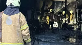 Silivri Sanayi Sitesi'nde yangın: Dikkatli çıraklar facianın önüne geçti