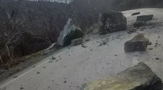 Tokat'ta heyelan nedeniyle kapanan yol ulaşıma açıldı