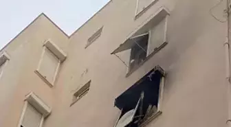 Apartman dairesindeki yangın korkuttu