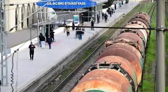 Azerbaycan'dan Ermenistan'a 979 tonluk benzin sevkiyatı