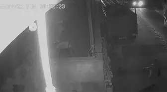 Zonguldak'ta Düğünden Dönerken Bıçaklanarak Öldürülen Kadın ve Torunlarına Ait Güvenlik Kamerası Görüntüleri Ortaya Çıktı