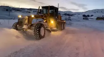 Bingöl'de 72 köy yolunda çalışmalar sürüyor