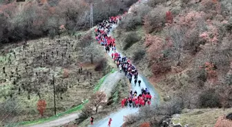 Bozüyük'te '18. Geleneksel Metristepe Zafer ve Şehitleri Anma Yürüyüşü' yapıldı