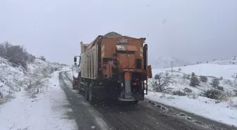 Çubuk'ta kar yağışı etkili oldu