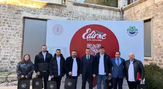 Edirne'de Gastronomi Festivali'ne katkı sağlayan şeflere teşekkür belgesi verildi