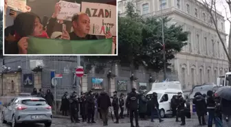 Ailelerinden haber alamayan İranlılar İstanbul'da da sokağa çıktı