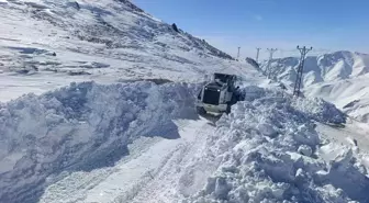 Hakkari'de 310 köy yolu ulaşıma açıldı