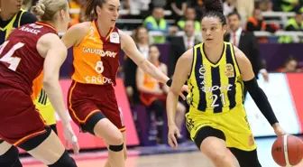 Kadınlar Türkiye Kupası'nın sahibi Galatasaray'ı farklı mağlup eden Fenerbahçe