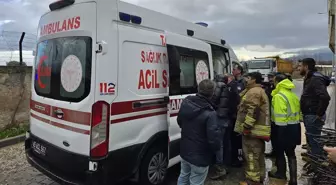 Manisa'da kazı sırasında göçük altında kalan işçi yaralandı