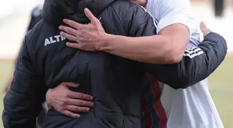 Altınordu deplasman seviyor