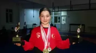 Bir yetenek taraması hayatını değiştirdi 10 yaşındaki güreşçi Asya, Türkiye şampiyonu oldu