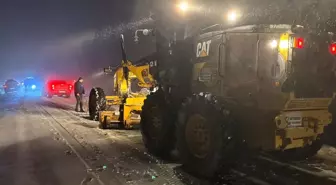 Çanakkale'nin yüksek kesimlerine kar yağdı