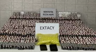 Çorlu'da 33 bin uyuşturucu hap ele geçirilen otomobildeki 2 şüpheli tutuklandı