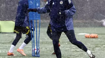 Fenerbahçe'de Beyoğlu Yeni Çarşı maçının hazırlıkları başladı