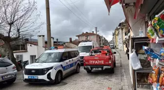Komşular tüten bacayı yangın sandı, ekipler alarma geçti