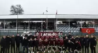 Pazaryeri derbisinin kazananı Karaköyspor oldu