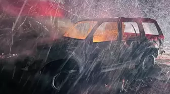 İnegöl'de seyir halindeki cip alev aldı