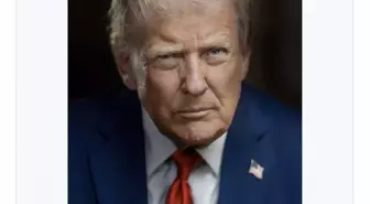 Trump, kendisini 'Venezuela'nın Geçici Başkanı' olarak gösteren fotoğraf paylaştı