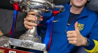 Barcelonalı futbolcular THY uçağında kupa sevinci yaşadı